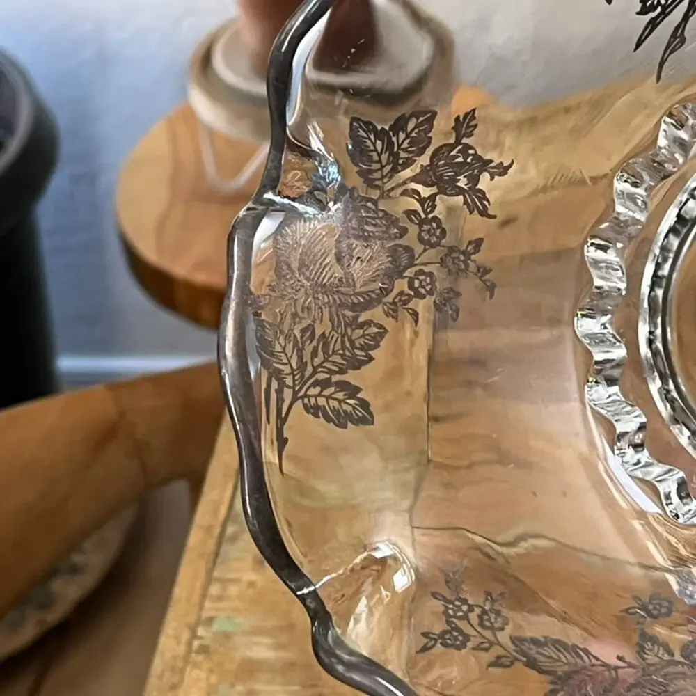 VTG Silver City Glass Co. Scalloped Edge Bowl 8